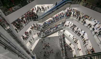 AVM'lere giriş ücretli mi oluyor?