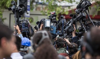 Avrupa’dan CHP Kararına Tepki: “Demokrasi ve Çoğulculuk Tehdit Altında”