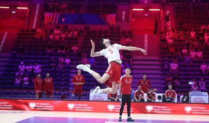 Filenin Efeleri, VNL'de Çin'i 3-0 Mağlup Etti!