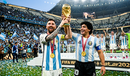 Futbolun İki Efsanesi: Lionel Messi ve Diego Maradona