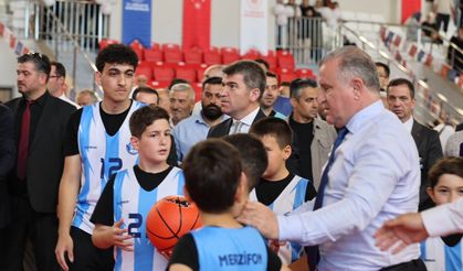 Bakan Bak Açıkladı! Gençlik Merkezi Sayısı Kaç Oldu?