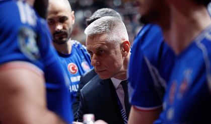 Halkbank, Başantrenör Radostin Stoytchev ile devam kararı aldı