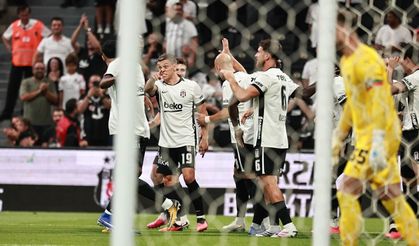 Beşiktaş'ın Kamp Kadrosu Açıklandı! Trossard Kadroda mı?
