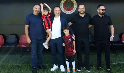 Baba Selami Alımcı ve Minik Göktuğ’dan Gençlerbirliği’ne Ziyaret