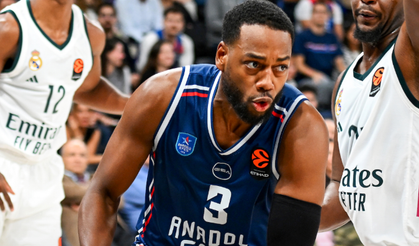 Anadolu Efes Real Madrid'i Devirdi!