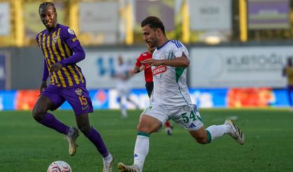 Eksik Rizespor, Eyüpspor'u 2-0 Mağlup Etti