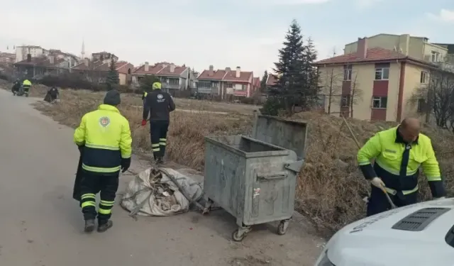 Etimesgut Belediyesi'nden temizlik hizmeti