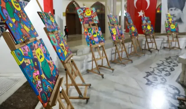 Keçiören'de engelsiz renkler sergisi