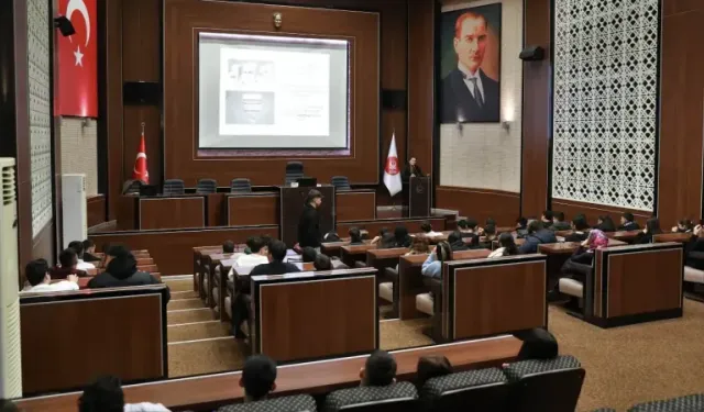 Keçiören'de öğrencilere anlamlı seminer