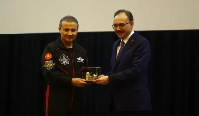 "Uzay Vatan'da bağımsızlık hedefliyoruz"