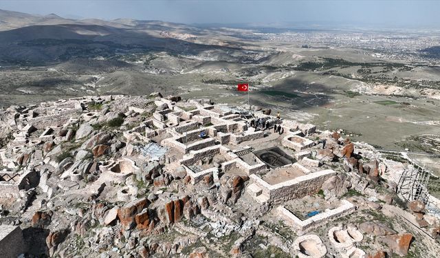 5 bin yıllık kale için amaç turizme kazandırmak