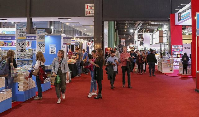 Bu hafta dünyanın dört bir yanında sanat rüzgarı esecek
