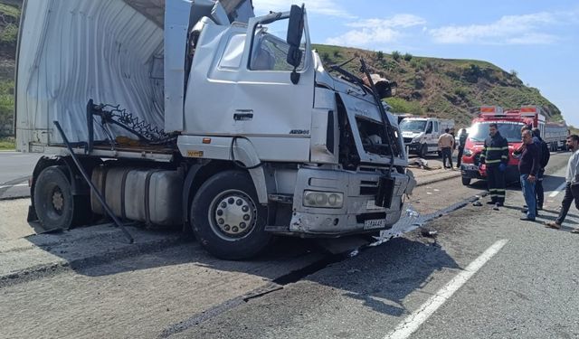 Batman'da TIR kazası