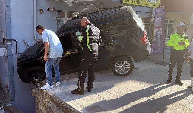 Cip duvara çarptı