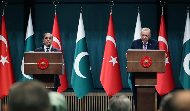 Erdoğan: 'Pakistan'a desteğimiz bakidir'