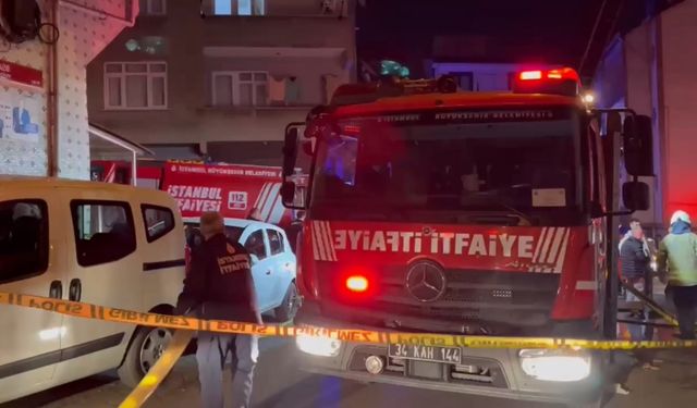 Esenler’de 4 katlı binada yangın