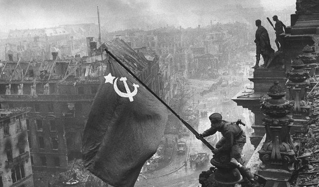 Kartalın düşüşü: Berlin Muharebesi