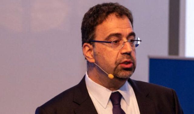 Daron Acemoğlu, teknoloji tekellerine karşı uyardı