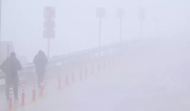 Çorlu'da etkili olan sis eğitim uçuşlarını iptal ettirdi