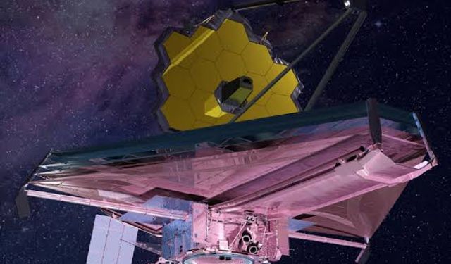 Webb Teleskobu şaşırtıcı detayları ortaya çıkardı