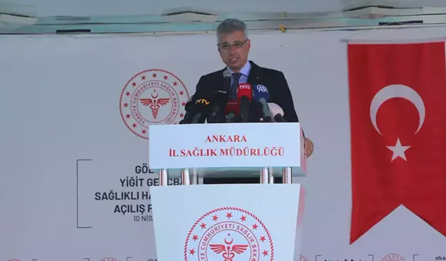 "Biz sağlıkçılar insanlığa adanmış insanlarız"