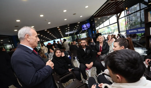Depremlerin ardından hizmet binalarından faydalanıldı
