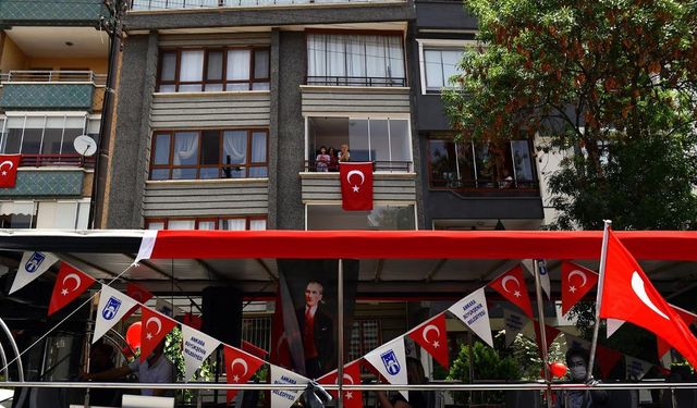 Mansur Yavaş'tan 23 Nisan mesajı