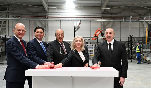 Coca-Cola Azerbaycan'daki İkinci Fabrikasını Açtı