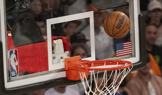 NBA Doğu Konferansı Finalinde Knicks Galibiyet Aldı