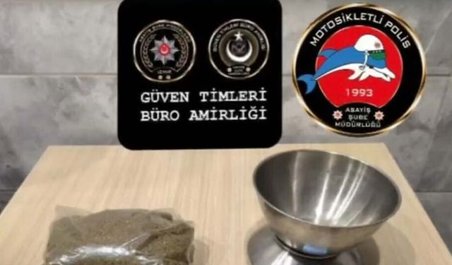 İzmir'de yasaklı madde operasyonu
