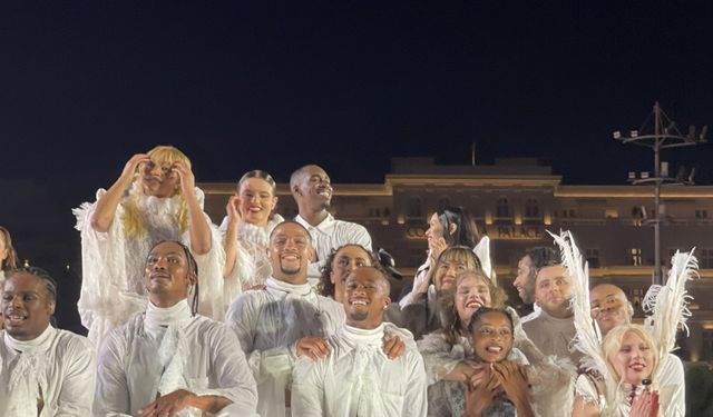 Lady Gaga konserine 2 milyon kişi katıldı
