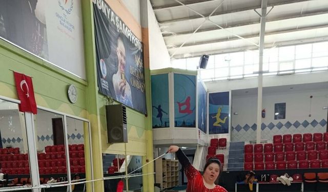 ''Lütfen Eve Kapanmayın, Benim Gibi Engelleri Aşın''