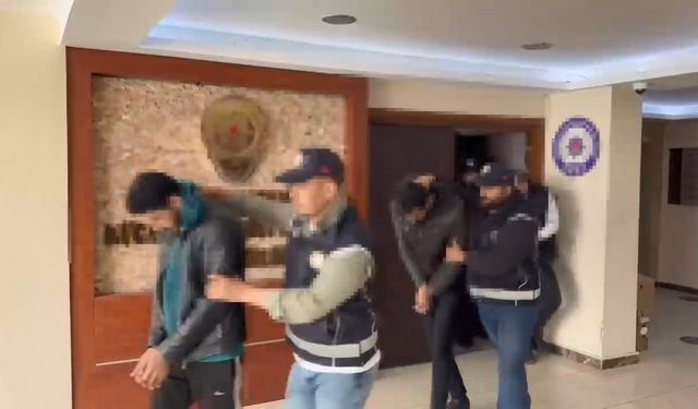 Sahte evrak yapan şebekeye operasyon