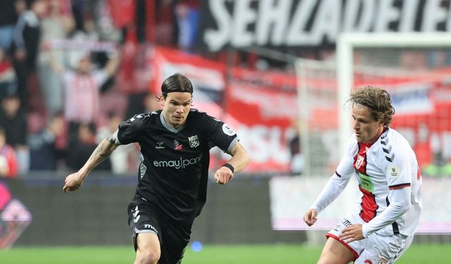 Sivasspor Süper Lig'e veda etti! 9 yıl sonra TFF 1. Lig'e düştü