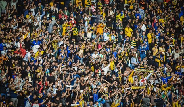 Özel'den Ankaragücü ve Özarslan İddiası