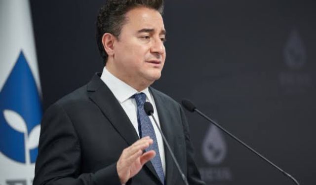 "Barış mücadelesinden hiç vazgeçmemiş bir insandı"