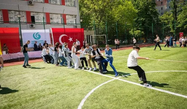 Romanya'da dostluk, kültür ve lezzet pikniği gerçekleştirildi