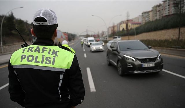 Trafikte yeni dönem: İhlallere rekor cezalar kapıda!