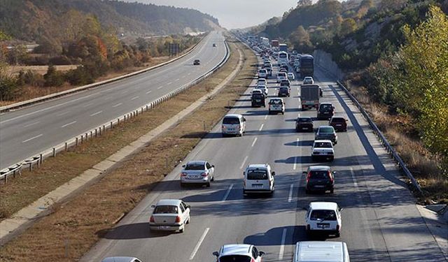 Trafikte yol verme tartışması LÖSEV bağışıyla sonuçlandı