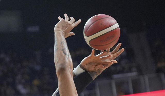 Basketbol Süper Ligi'nde Play-Off Yarı Final Heyecanı