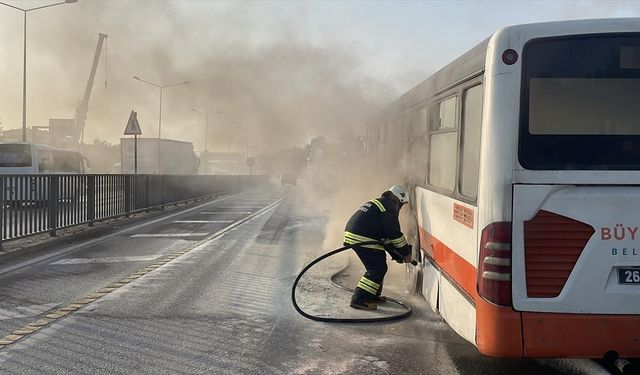Eskişehir'de belediye otobüsünde yangın çıktı