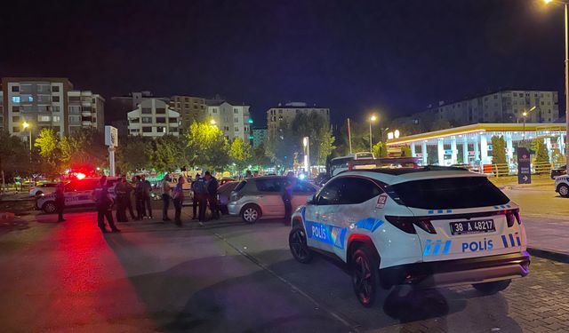 Kocasinan’da Bıçaklı Kavga: 1 Yaralı