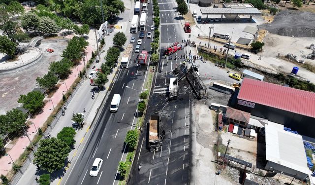 Sakarya'da 3 Tır Çarpıştı