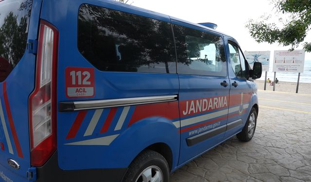 Kocaeli’de denize giren kişi kayboldu