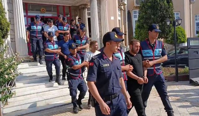 Otobüs şoförünü yaralayan 5 şüpheli tutuklandı