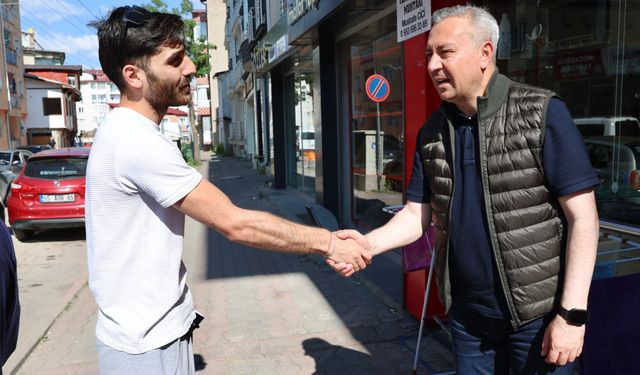 Sivas’ta Çiçekli Caddesi’nde Yenileme Çalışmaları Başladı