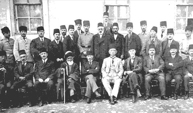 Atatürk'ün Sivas'a Gelişinin 106. Yıl Dönümü Törenle Kutlandı