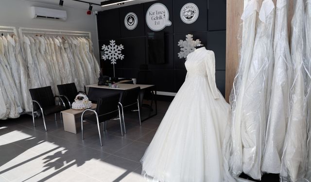 Kar Tanesi Gelinlik Evi’ne Yoğun İlgi
