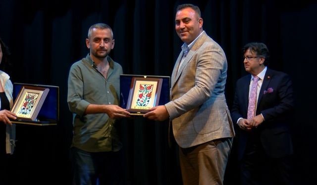 Bursa Gazeteciler Cemiyeti'nden DHA'ya ödül yağdı