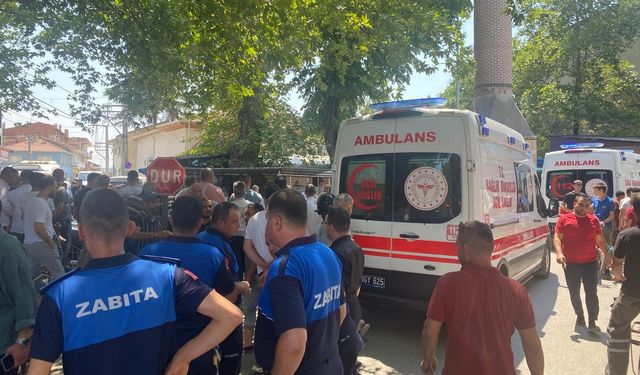 Cuma Namazı'nda Silahlı Saldırı!